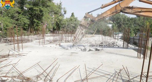 Демонтаж самостроя в Махачкале 11 октября 2019 года. Фото пресс-службы администрации города, https://www.mkala.ru