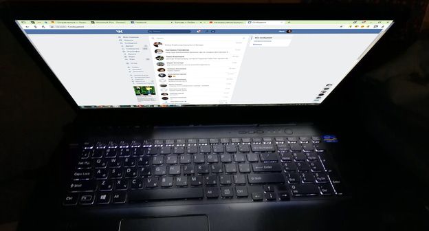 Ноутбук. Фото Нины Туманововй для "Кавказского узла"