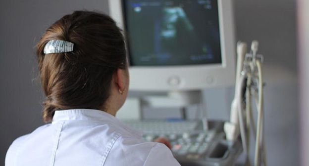 Медицинский работник. Фото: Валентина Мищенко / Югополис