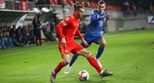 Игроки сборных Уэльса и Азербайджана. Фото Азиза Керимова для "Кавказского узла".