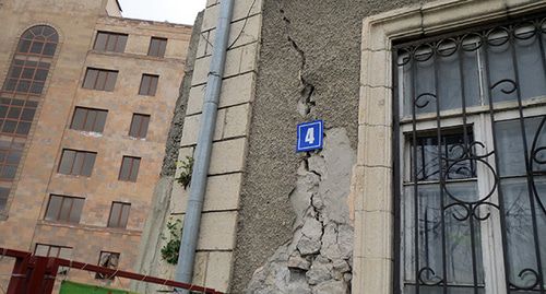 Стена здания Государственного историко-краеведческого музея Нагорного Карабаха в
Степанакерте. Фото Алвард Григорян для "Кавказского узла"