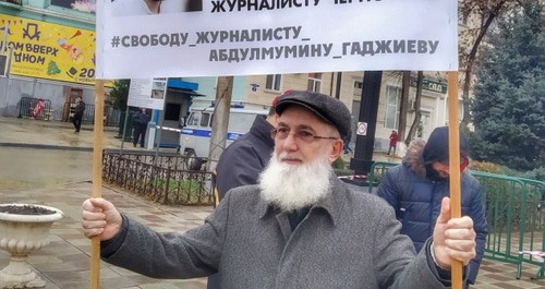 Дагестанский историк Хаджимурад Доного. Фото Ильяса Капиева для "Кавказского узла".