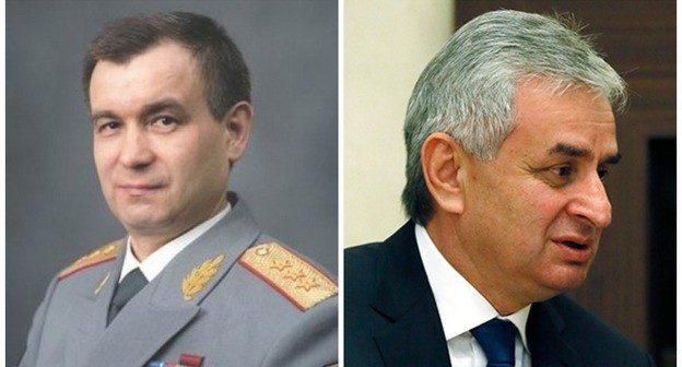 Заместитель секретаря российского Совета безопасности Рашид Нургалиев (слева, фото пресс-службы Совбеза, http://www.scrf.gov.ru) и президент Абхазии Рауль Хаджимба (Фото: REUTERS/Sergei Ilnitsky/Pool)
