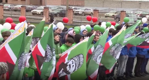 Скриншот видео открытия школы в Шелковской 10 января 2020 года, https://www.instagram.com/p/B7JQXGlFZCu/