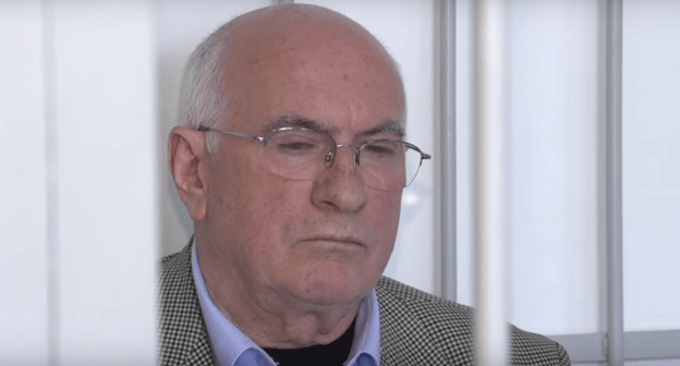 Назим Сабанджиоглу. Кадр видео YouTube-канала "Официальный канал Момент Истины" https://www.youtube.com/watch?v=Dr8k07xLvmQ