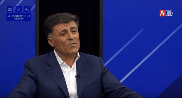 Скриншот видео "Интервью с кандидатом в Президенты Абхазии Леонидом Дзапшба", https://youtu.be/7F2sadsnbXk