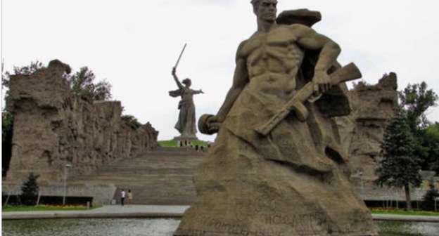 Мемориальный комплекс на Мамаевом кургане. Фото Вячеслава Ященко для "Кавказского узла".