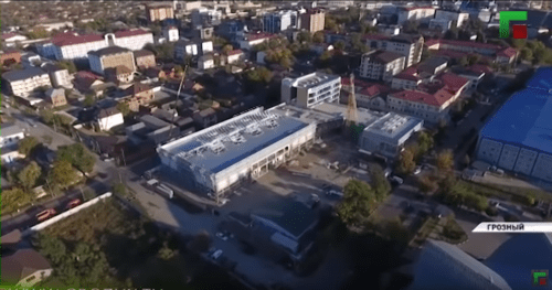Стоп-кадр видео ЧГТРК "Грозный" "Бесхозные объекты в черте Грозного будут изыматься", https://youtu.be/U74CG8Hi09M