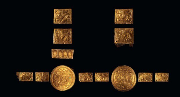 Элементы украшений из катакомб Зильгинского городища. Фото Максима Гиджрати.