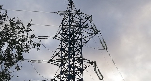 Линия электропередачи. Фото Дины Духовской для "Кавказского узла" 