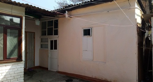 Дом Изгиягу Пашаева, в котором он сдавал одну из комнат женщине, чей племянник обвиняется в убийстве Хозяина. 23 марта. Фото Расула Магомедова для "Кавказского узла"
