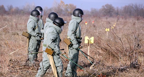 Военные саперы. Фото пресс-службы МО России https://мультимедиа.минобороны.рф/multimedia/photo/gallery.htm?id=19268@cmsPhotoGallery
