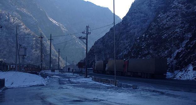 КПП "Верхний Ларс". Фото Ахмеда Альдебирова для "Кавказского узла"