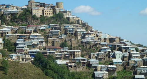 Село Кубачи Дахадаевского района. Фото: Fred Schaerli, https://commons.wikimedia.org/w/index.php?curid=18027244