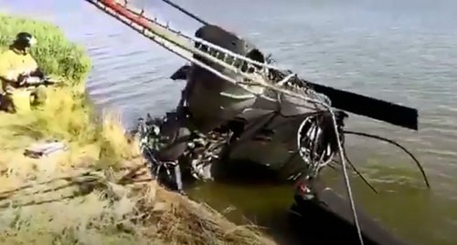 Последствия крушения вертолета в Ростовской области. Кадр видео 
Наталья Подольская https://www.youtube.com/watch?time_continue=2&v=xWUyWP63GJk&feature=emb_logo