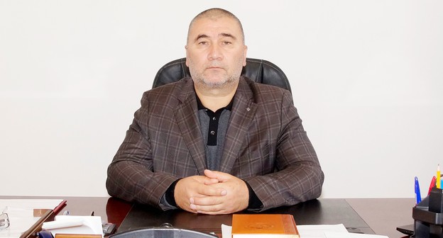 Бывший глава администрации сельского поселения Нестеровское Абдусалам Гулиев. Фото с сайта муниципалитета, http://nesteradmin.ru/category/novosti/