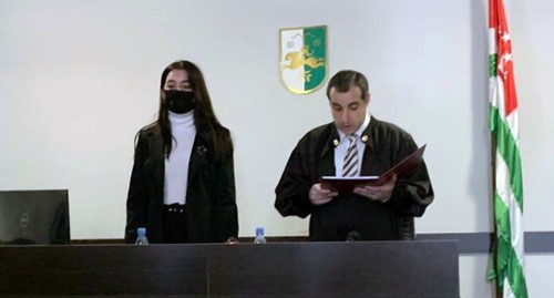 Чтение приговора по делу в Сухумском городском суде. Фото пресс-службы суда http://sg-s.org/