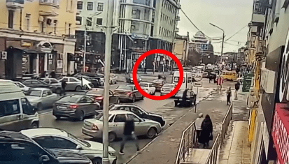 Стоп-кадр видео нападения на силовиков в Грозном 28 декабря. https://www.instagram.com/p/CJeTVvRK67x/