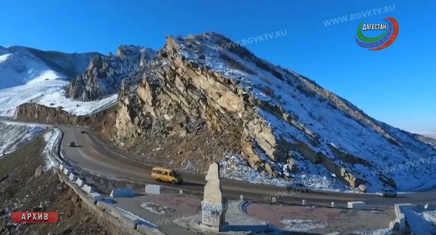 Буйнакский перевал. Скриншот видео 
РГВК "Дагестан"
https://www.youtube.com/watch?v=XkpkZc9BCfo