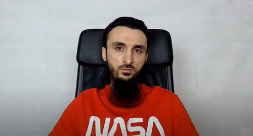 Тумсо Абдурахманов. Фото: скриншот видео "
OstWest" https://www.youtube.com/watch?v=qm7uzazCWjc