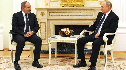 Никол Пашинян и Владимир Путин на переговорах в Москве. Фото: kremlin.ru