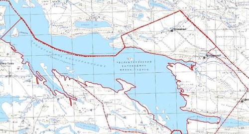 Озеро Маныч на российской карте в период относительного половодья в начале 2000-х.