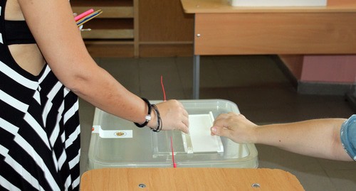 На  избирательном участке на выборах в Армении 20 июня 2021 года. Фото Армине Мартиросян для "Кавказского узла"