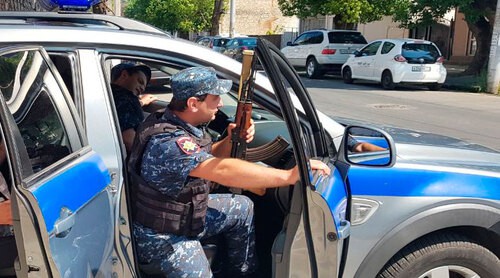 Сотрудники МВД Абхазии. Фото http://uos.mvdra.org/#gallery-2