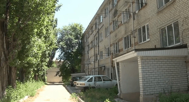 Дом, где произошло убийство. Кадр видеосюжета телекомпании "Архыз 24" 
www.youtube.com/watch?v=H7BJ5FHgWXk