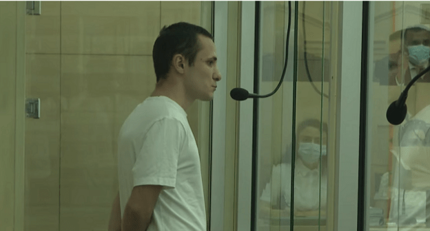 Эдуард Дубаков. Кадр видео 
İCTİMAİ TV https://www.youtube.com/watch?v=EUvfZz3Wa4s&t=24s