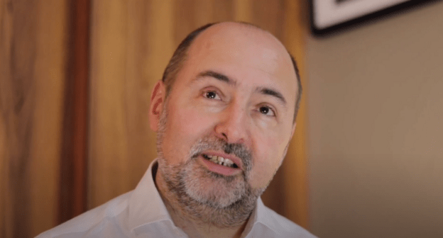 Дмитрий Богданов. Стоп-кадр видео https://youtu.be/Hp7njwQkq7U