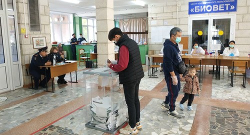 Выборы в Калмыкии. Элиста, 18 сентября 2021 г. Фото Бадмы Бюрчиева для "Кавказского узла"

