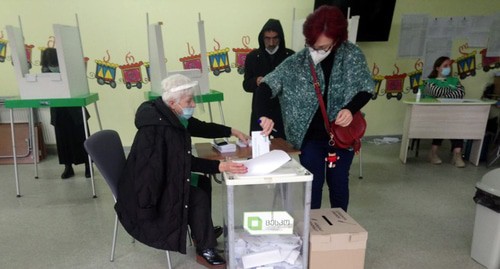 Избирательный участок в Грузии. Фото Беслана Кмузова для "Кавказского узла"