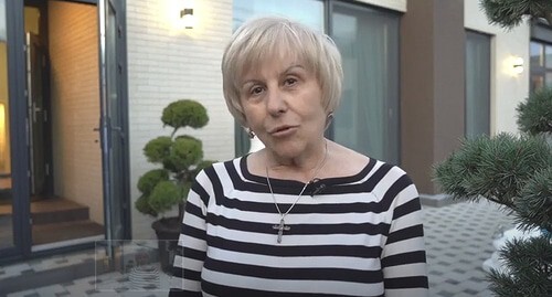 Мать Саакашвили, Гиули Аласания. Кадр видео 
Sukhumi GE https://www.youtube.com/watch?v=lQwrhIEhmkg
