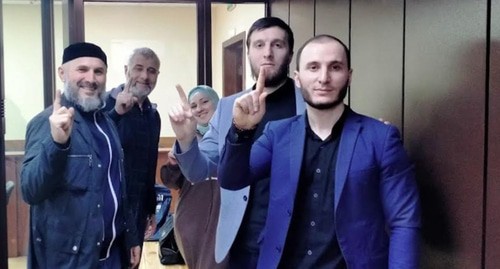Ингушские активисты в зале суда. Фото Алены Садовской для "Кавказского узла"