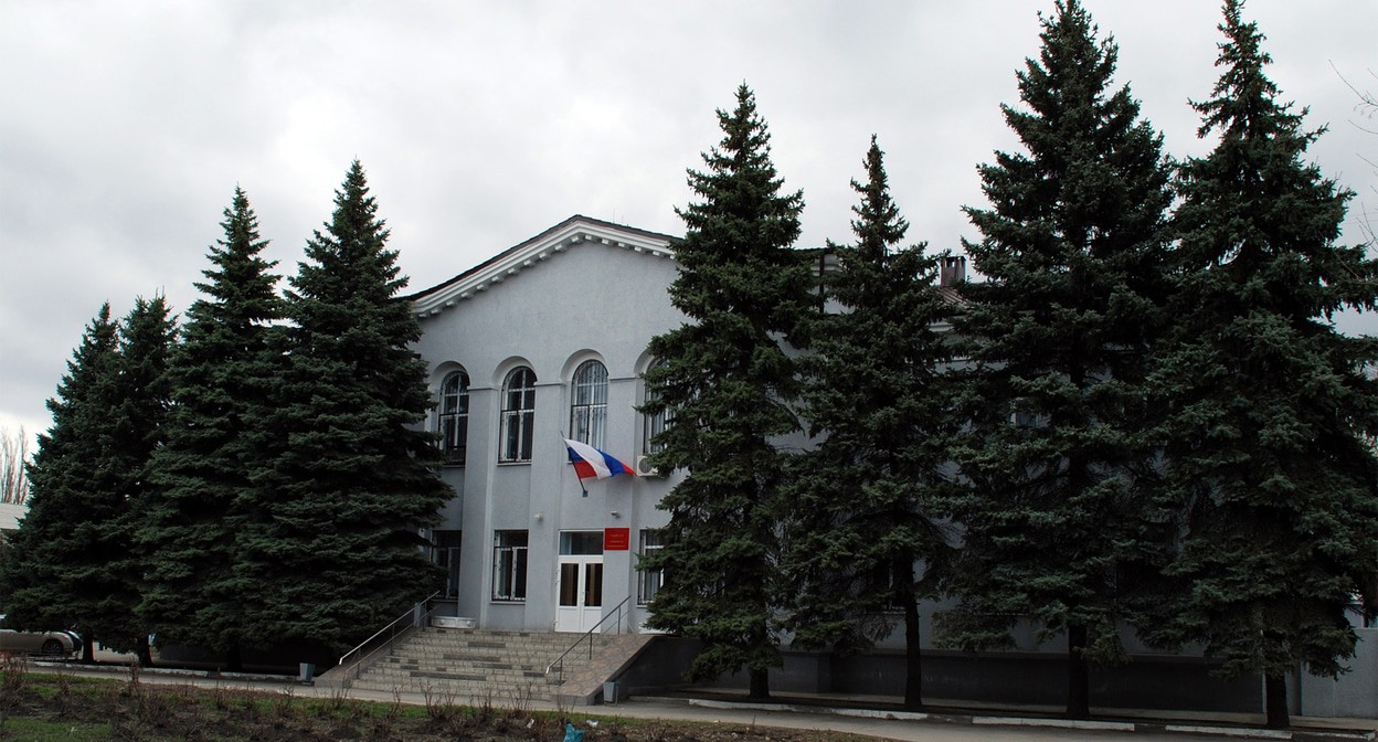 Гуково судебный участок. Мастер гуково магазин. Гуково ростовская область. Улица локомотивная 106а ульяновск. Ул криворожская 56 г ростов-на-дону.