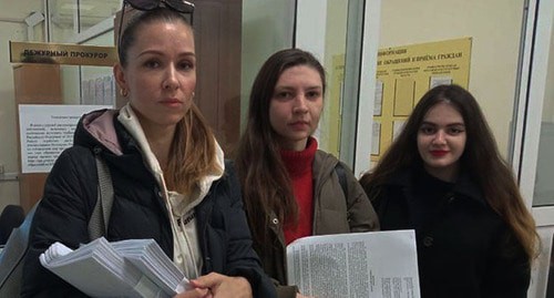 Активистки в суде. Фото Марины Архиповой для "Кавказского узла"