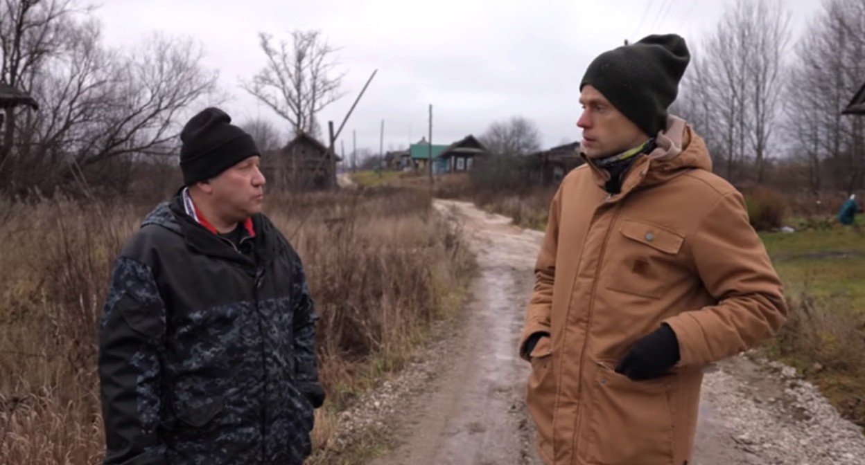 Игорь Каляпин и Юрий Дудь (справа). Кадр видео канала вДудь https://www.youtube.com/watch?v=E_2Vy9B8hic
  