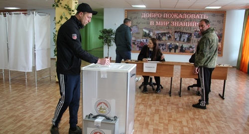 Избирательный участок № 23 в Цхинвале. 8 мая 2022 года. Фото корреспондента "Кавказского узла".