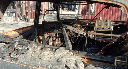 Сгоревший автомобиль Фото Вячеслава Ященко для "Кавказского узла"