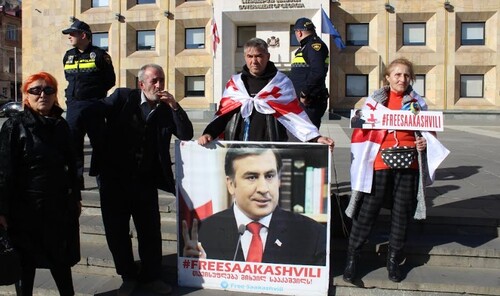 Акция в поддержку Михаила Саакашвили. Тбилиси, 20 ноября 2022 года. Фото Инны Кукуджановой для "Кавказского узла".