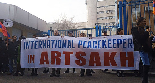 Акция перед зданием представительства ООН в Ереване. 22 декабря 2022 г. Фото https://www.facebook.com/photo/?fbid=529791959180436&set=pcb.529792182513747