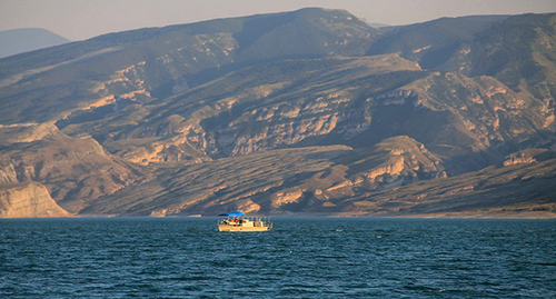 Чиркейское водохранилище. Фото: Аль-Гимравий https://ru.wikipedia.org