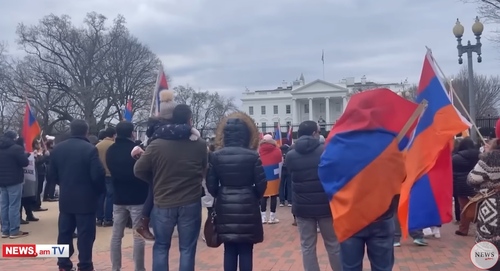 Акция протеста в Вашингтоне. Кадр видео News.am https://www.youtube.com/watch?v=HZohToKcxHA