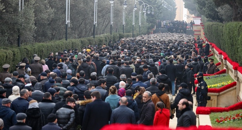 Траурное шествие в память о жертвах "Черного января". 20 января 2023 г. Фото Азиза Каримова для "Кавказского узла"