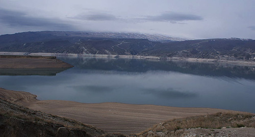 Чиркейское водохранилище. Фото: ArgoDag. https://ru.wikipedia.org