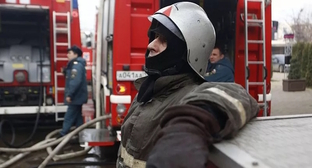 Пожарный, фото: Елена Синеок, "Юга.ру"