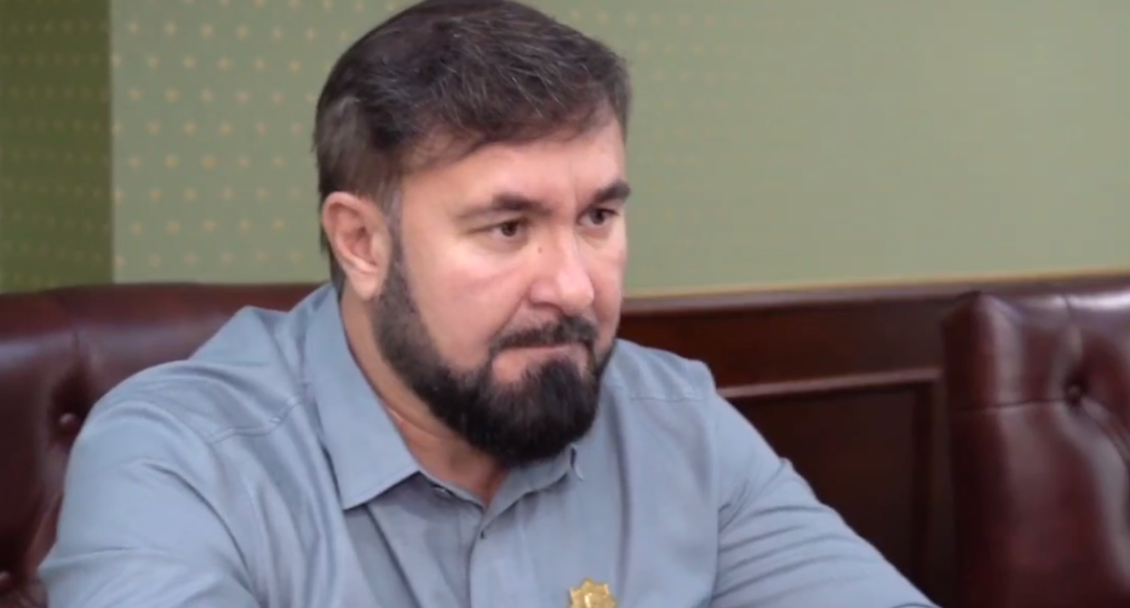 Мансур Солтаев. Стоп-кадр видео из Telegram-канала Солтаева от 19.08.23, https://t.me/chechombudsman/2227
