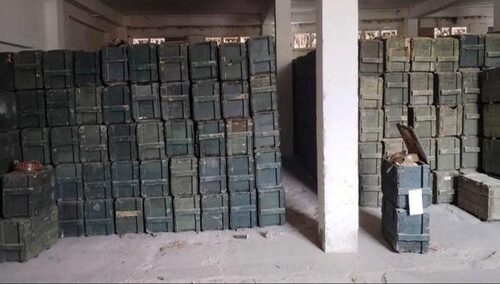 Обнаруженные в Нагорном Карабахе склады с минами и самодельными взрывными устройствами. Фото: https://zerkalo.az/v-karabahe-obnaruzheny-sklady-s-minami-i-vzryvnymi-ustrojstvami/
