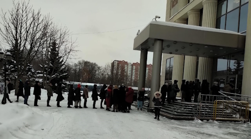 Очередь в суд перед заседанием по делу Орлова, фото "Кавказского узла"